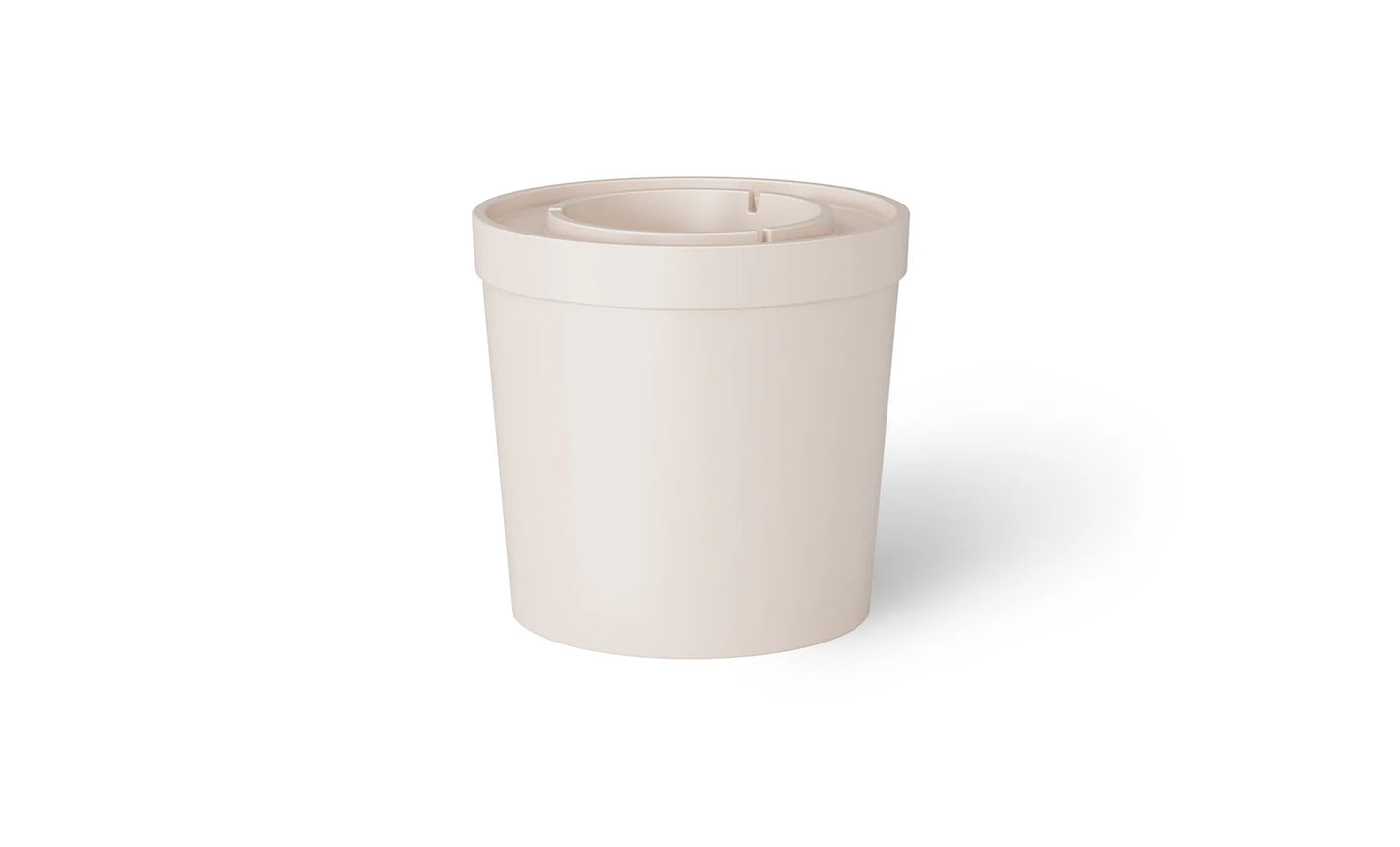 Ledge Lounger Signature Ice Basin